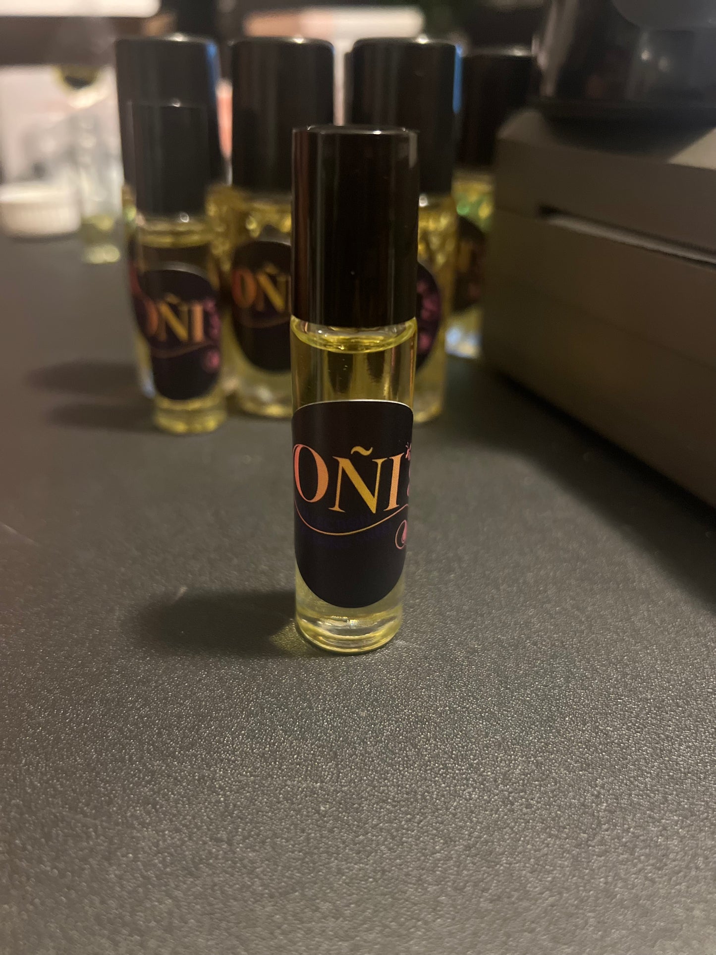 Oni's Bee Hive Perfume oil